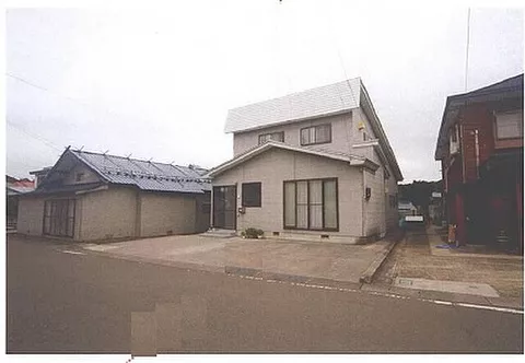 Used single-family home in Ginkgo, Kawauchi Town, Mutsu City, Aomori Prefecture