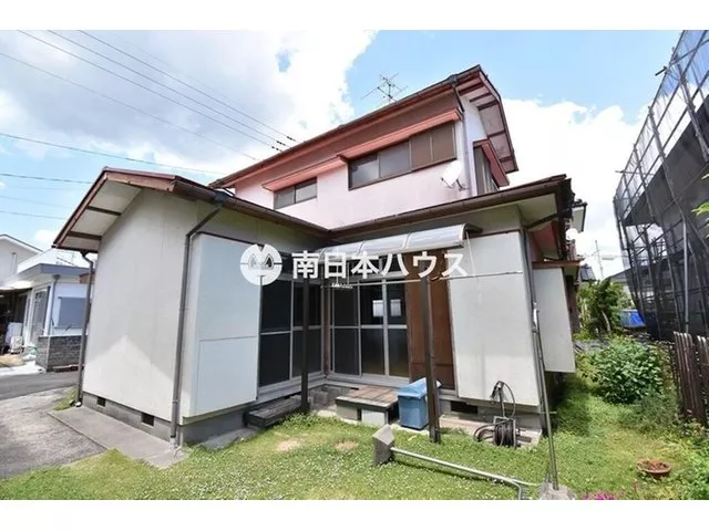 ■7 minutes on foot to FamilyMart Sakanoue store■8 minutes on foot to Taiyo Mitsuyama store