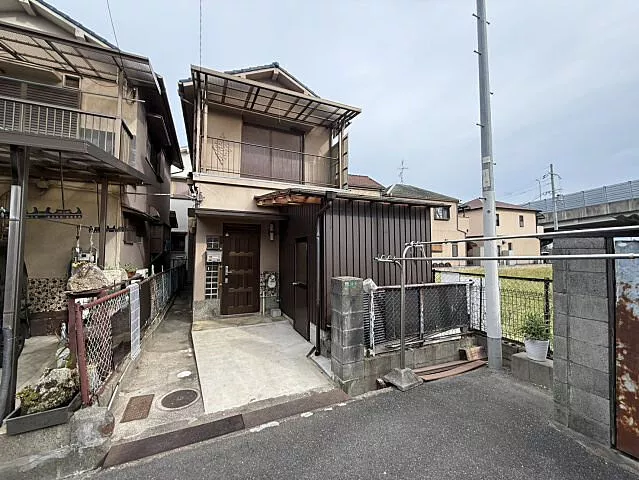 Used single-family home Playwork Minidoricho 3-chome; used house Yagikita Elementary; light vehicle 1