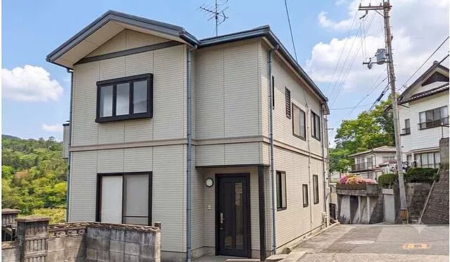 Used single-family home Kure City Yakeyama Nishi used house