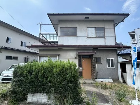 [Open House] A wooden house that provides a soothing living environment.