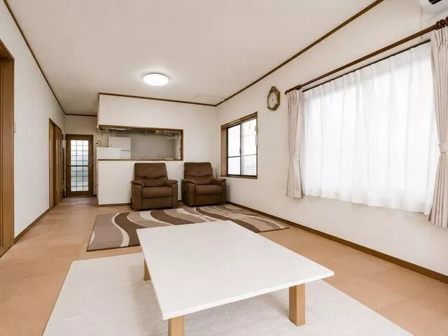 All-electric, eco-cute! Equipped with a pizza oven and BBQ facilities! South-facing 4LDK