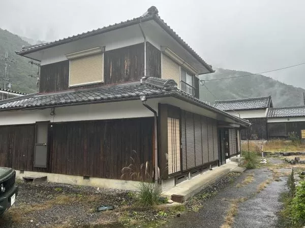Oigawara, Tsuchiyama-cho, Koka City (Kikugawa Station) 2-story 7DK