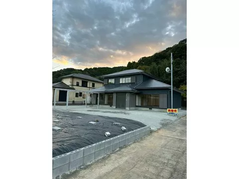 Tsurumaki, Hizen Town, 13.9 million yen