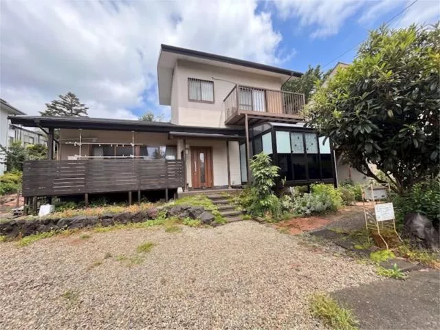 Ito City, Yahatanos, (Izu-Kogen Station), two-story building, 3LDK