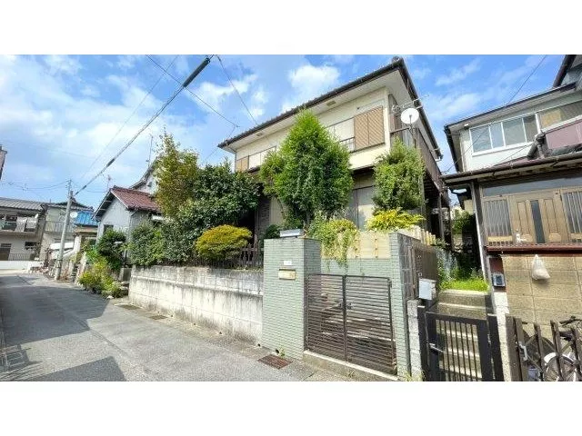 5 minutes on foot from Mizuno Station / Good sunlight, view, and ventilation due to being on a high ground