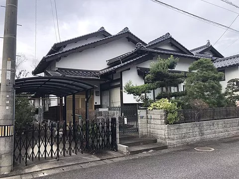 Used single-family home, Nishinkai Town 2-chome house