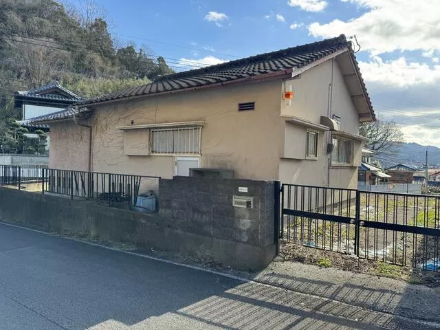 Usuki-city, Suwa (Kumazaki station) Single-story building, 3DK

3.8 million yen