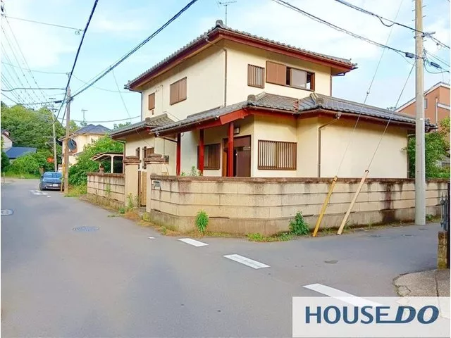 4LDK on a 290㎡ lot with space for 2 cars, a used house in Nakato, Abiko City