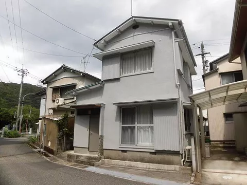 Kochi City, Kaganoui 2-chome (Iriyam Station), 2-story, 3K
