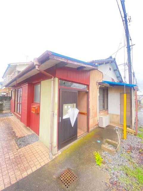 Higashimatsuyama City, Matsuba Town 2-chome (Higashimatsuyama Station) Single-story building 3LDK