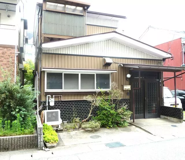 Fukui City, Tsukimi 2-chome (Akajujimae Station) 2-story building 5DK