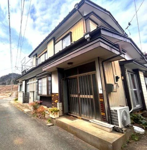 Tsuru City, Kawabata (Tanimura Town Station) 2-story building 5K