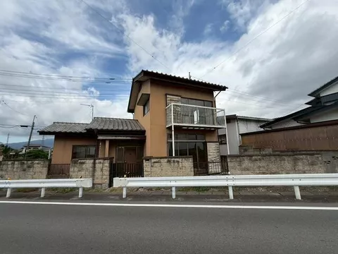 Shibukawa-shi, Kitanatachibana-cho Yazaki (Shibukawa station) 2F 5LDK

2,000,000 yen