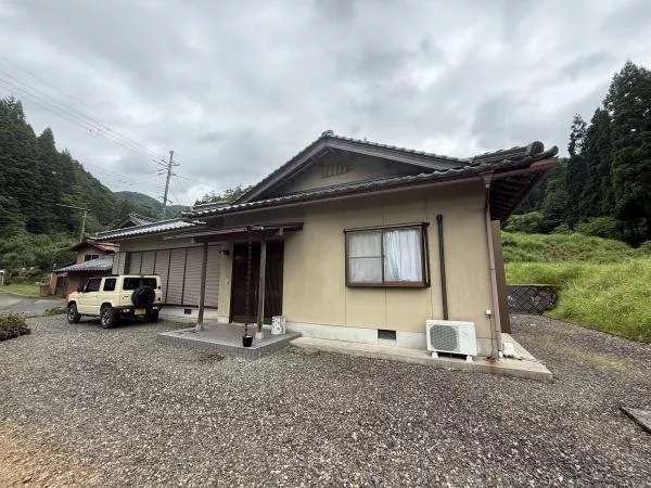 Fukuchiyama City, Yaku Town, Naokimi (Kamiyakuno Station) Single-story building 3LDK