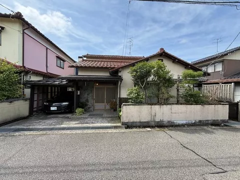 Araya Town I (Morimoto Station) 14.9 million yen