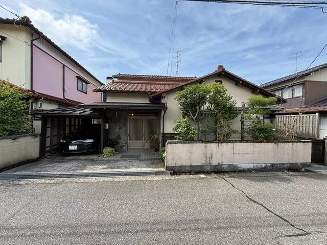 Araya Town I (Morimoto Station) 14.9 million yen