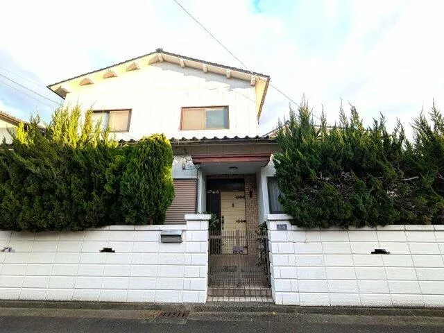 Matsuyama City, Kitayoshida Town (Yamanishi Station) 2-story 4DK