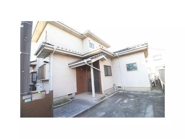 A 3LDK built in the first year of Heisei, we can provide renovation plans and estimates according to your wishes and budget!