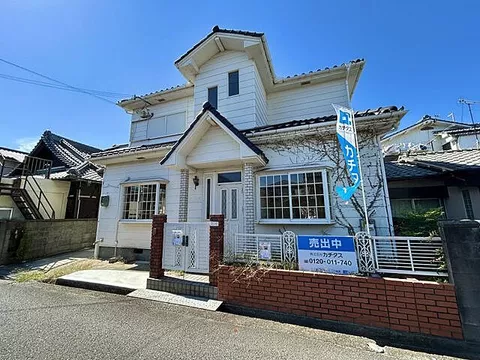 Used single-family home in Enobara, Wakayama City