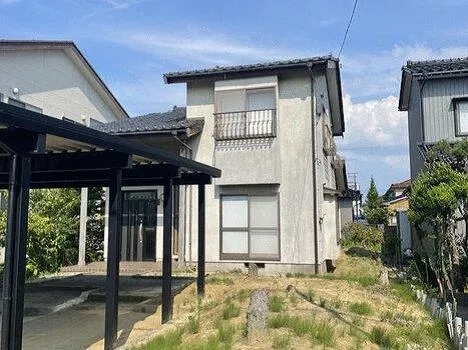 Takaoka City, Nakazone (Shinmachiguchi Station) 2-story 4LDK