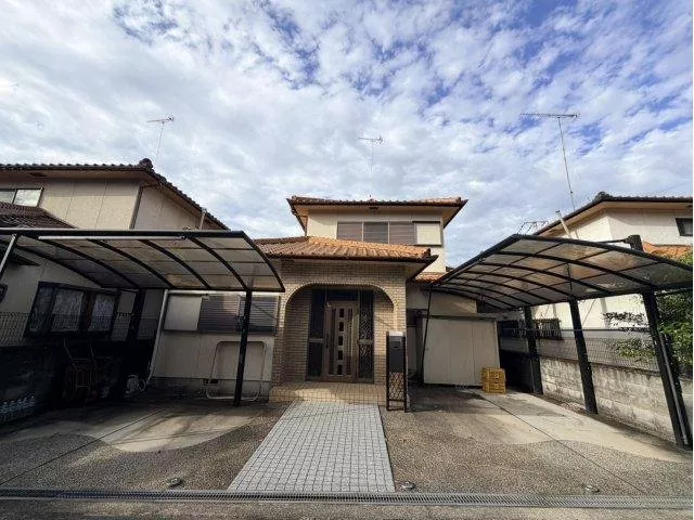 Sakai (Kainan Station) 5,900,000 yen