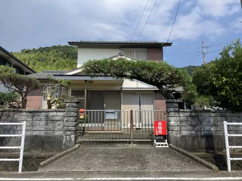 Anan City, Tsunomine-cho Nagahama (Awa-Tachibana Station) 2-story 5DK