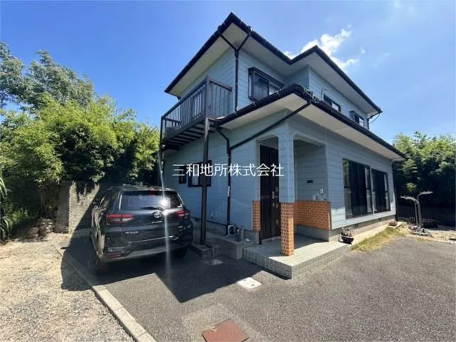 27 minutes on foot from JR Sanyo Main Line "Onoda" Station
