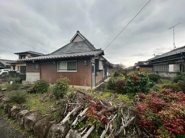 Chikujo-gun Chikujo Town Oaza Takatsuka (Shida Station) Single-story building 7SDK