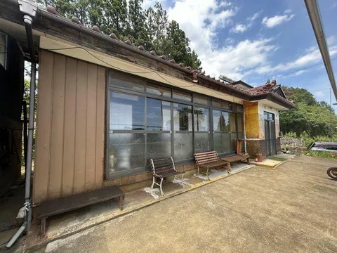 Shiraishi City Shirakawa Tsuda Aza Haita (Kitashirakawa Station) Single-story building 5DK