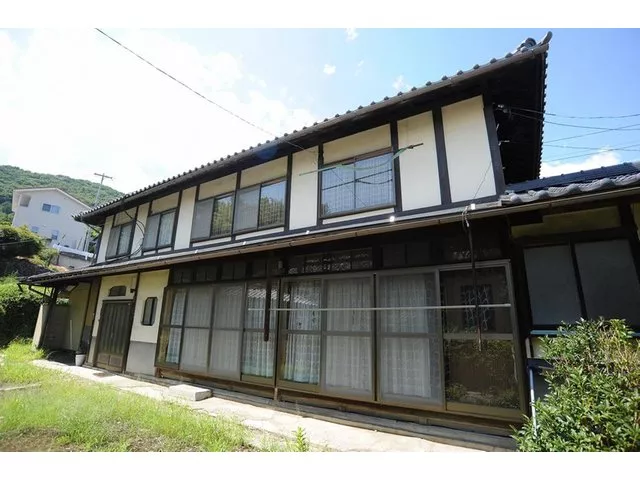 ●Old folk house near Nagano South Bypass●Over 400 tsubo of land●Along Prefectural Road 383