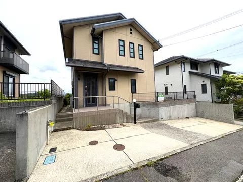 Iwade City, Yasuyama (Iwade Station), 2-story, 3LDK