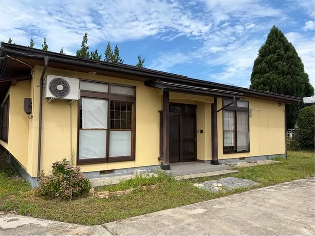 Hirayama (Nagai Station) 11 million yen