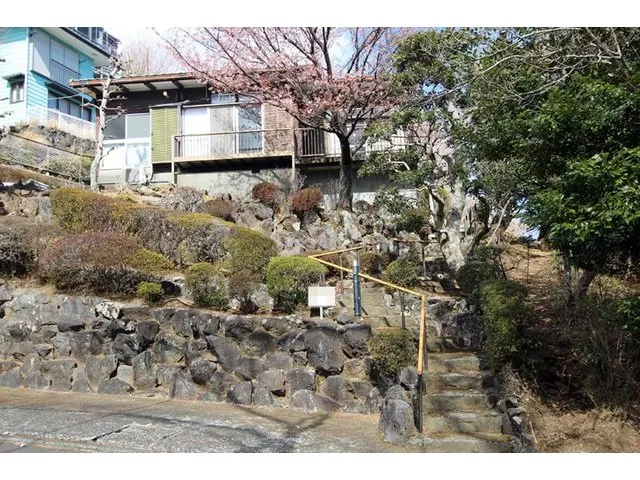 Akazawa 4.8 million yen