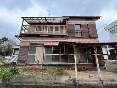 Kurimata Shika (Takahama Station), 2,200,000 yen