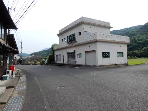 Hirado City, Iwatotani Town (Tabira Hirado-guchi Station), 2 stories above ground, 1 basement, 4DK