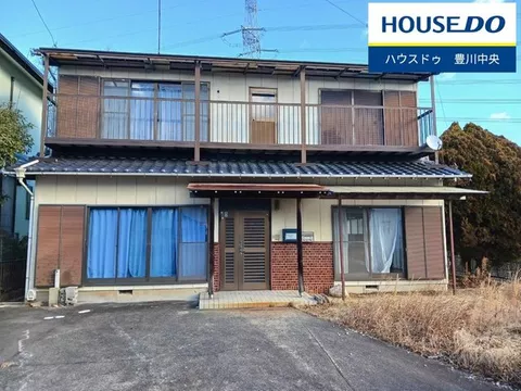 Good access to National Route 151! ■ South-facing ■ All rooms over 6 tatami mats ■ Parking for 3 cars