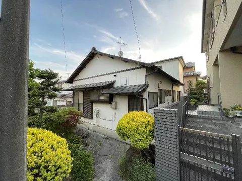 Hadano City, Hibarigaoka (Hadano Station) 2-story building 5DK