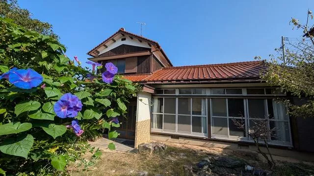 Ube City, Oaza Higashikihaba (Maruo Station) 2-story building 6LDK