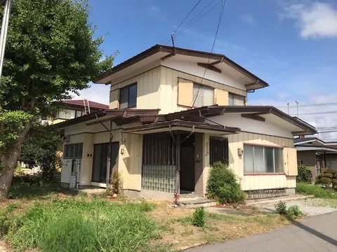 Nagai City, Nakamichi 1-chome (Nagai Station) 2-story building 4DK