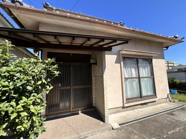 Beppu City Kamegawa Shino Yumachi (Kamegawa Station) 2-story 5DK