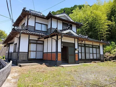 Used single-family home in Tsuyama City, Ippou detached house