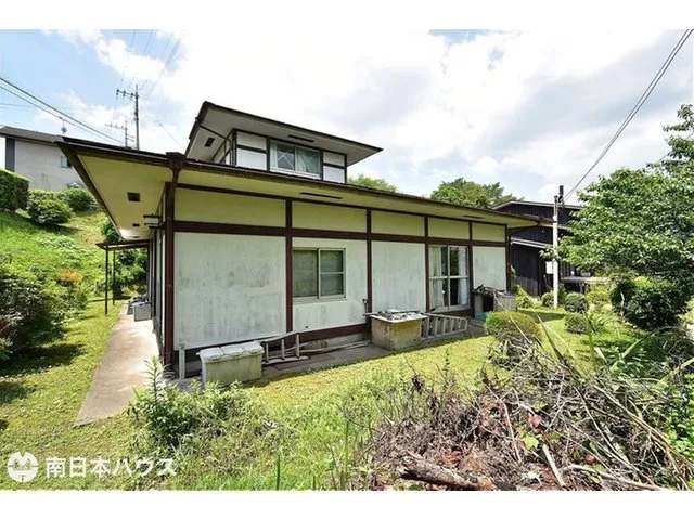 ◆4-minute walk to Nankoku/Kamiiijuuin bus stop◆5DK◆Spacious land area of about 187 tsubo