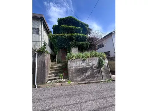 A spacious 4-room used house located in Oana Kita, Funabashi City♪ The usage is completely flexible.