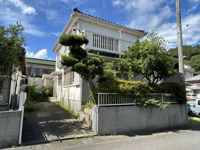 Kamo District, Higashi-Izu Town, Katase (Katase-Shirataki Station) 2-story building 3LDK