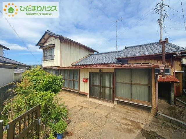 Iwaki City, Kunihama Town, Kunihama Aza Tachi (Kunihama Station) 2-story building 5DK