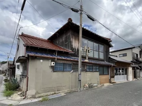 Shimonoseki City, Toyoura Town Oaza Ogushi (Ogushi Station) 2-story building 6K