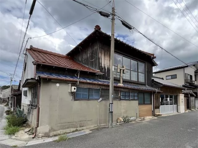 Shimonoseki City, Toyoura Town Oaza Ogushi (Ogushi Station) 2-story building 6K