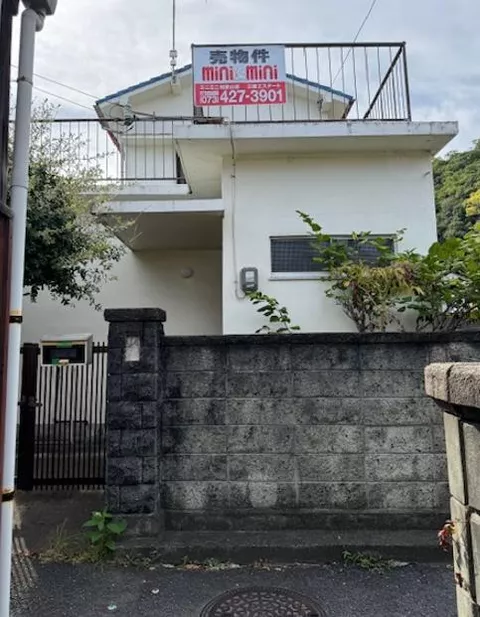4DK, 2-story building, 300,000 yen, Shioya 2-chome, Wakayama City (Miyamae Station)