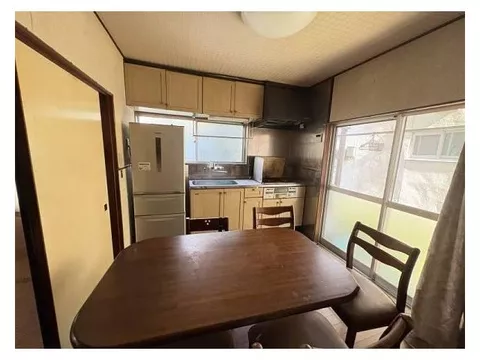 ◆Quiet residential area◆Drugstore about 1 minute on foot◆Park about 2 minutes on foot◆Parking for 1 car available◆ - Image 2